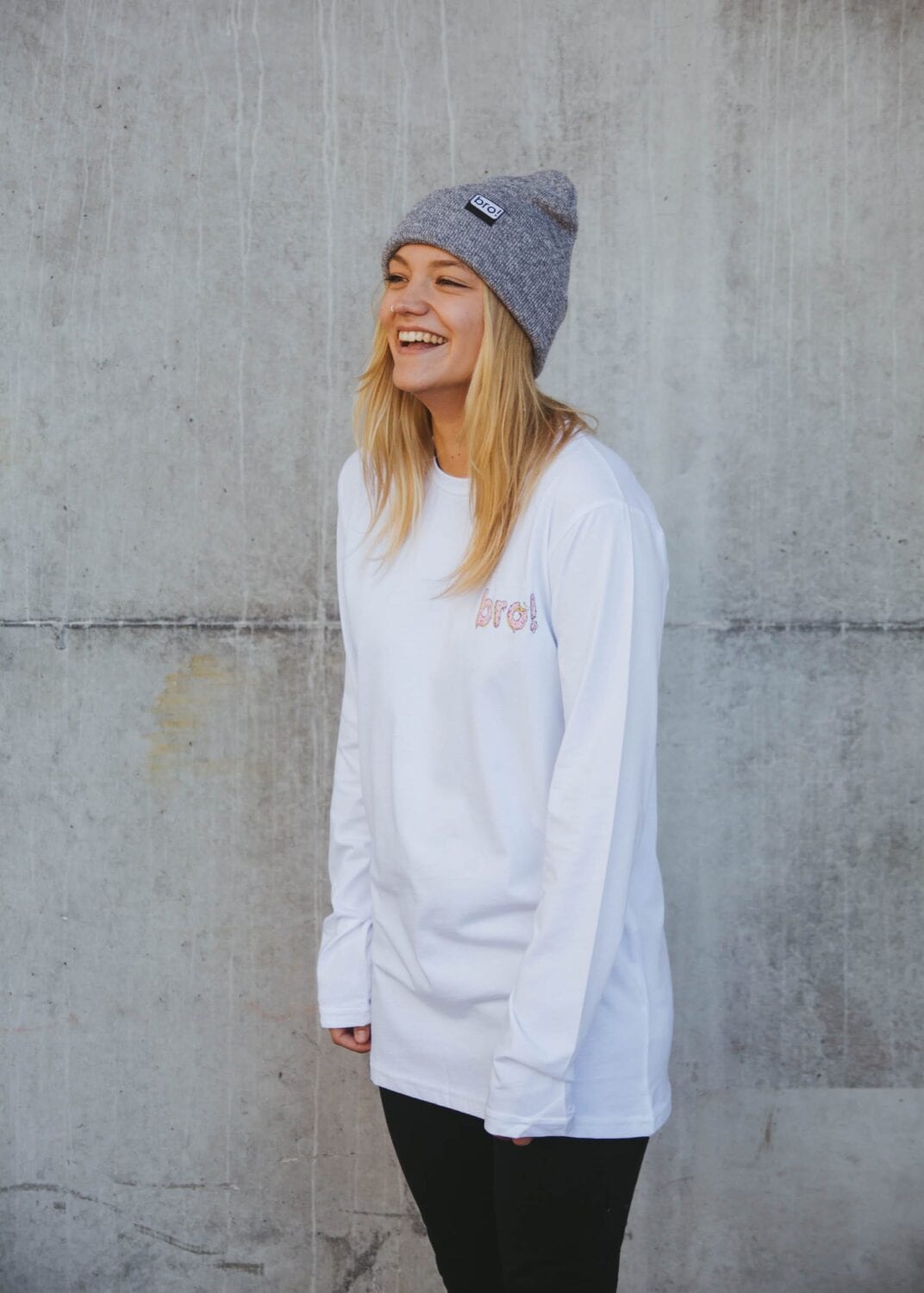 Bronuts Longsleeve (White)